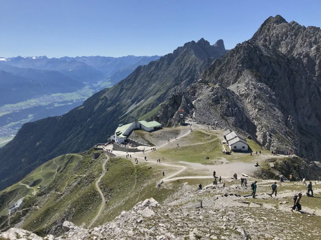 Das Top of Innsbruck ist einer der schönsten Plätze und Dank Nordkettenbahn leicht zu erreichen