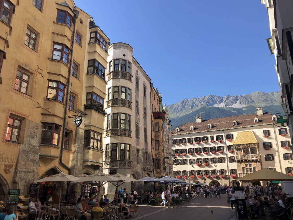 Altstadt Innsbruck zu Füßen der Nordkette